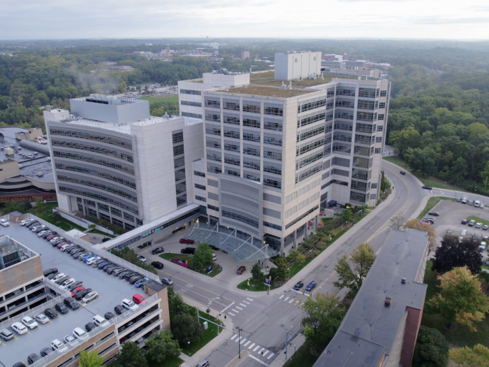 .S. Mott Children's Hospital and Von Voigtlander Women's Hospital aerial view