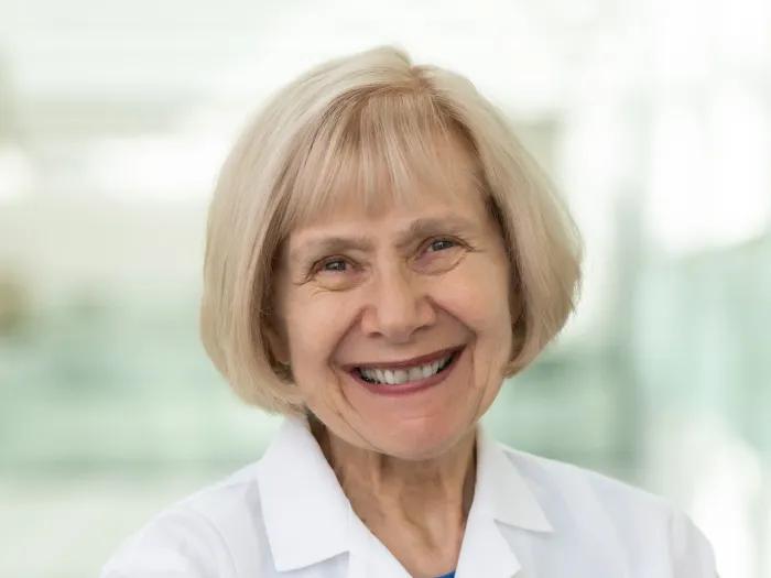 photo of Dr. Eva Feldman