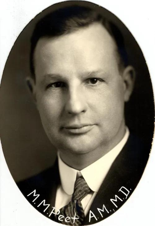 headshot of Max Peet