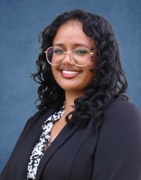 Navneet Kaur Headshot
