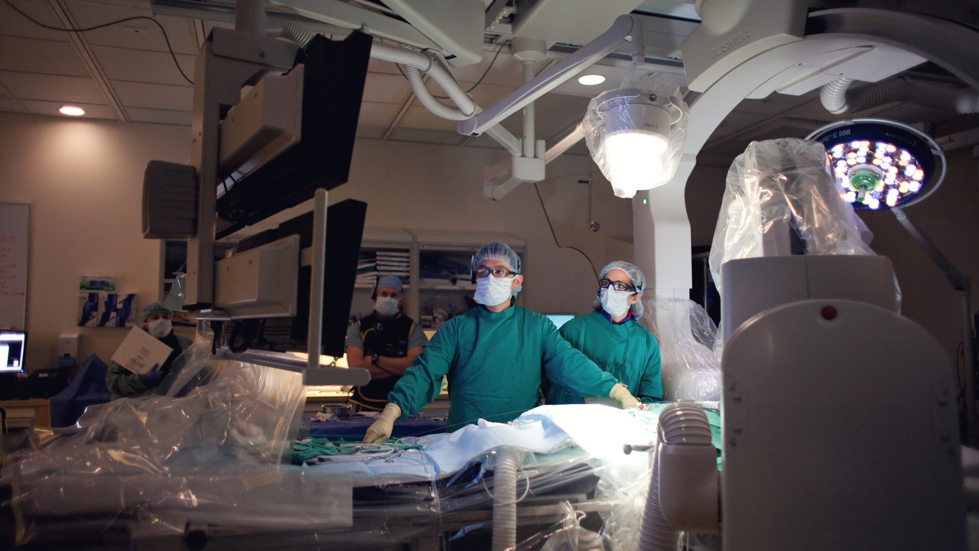 surgical rom with doctors