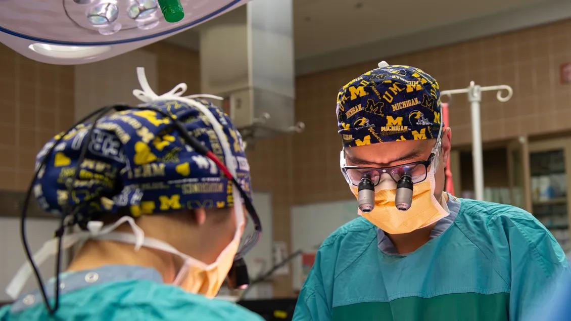 Surgeons In Or