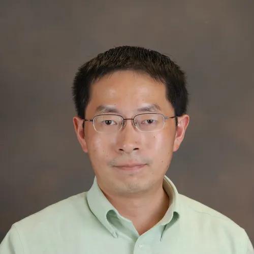 headshot of Wei Cheng