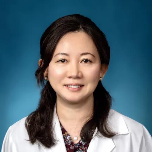portrait of Yilei Cui
