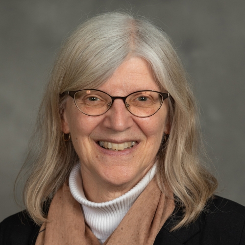headshot of Audrey Seasholtz