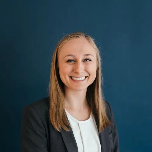 Emily Smith headshot