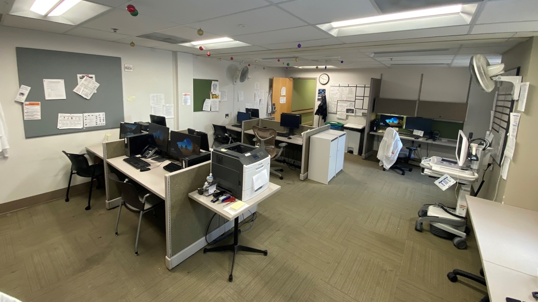 full view of the office work space 
