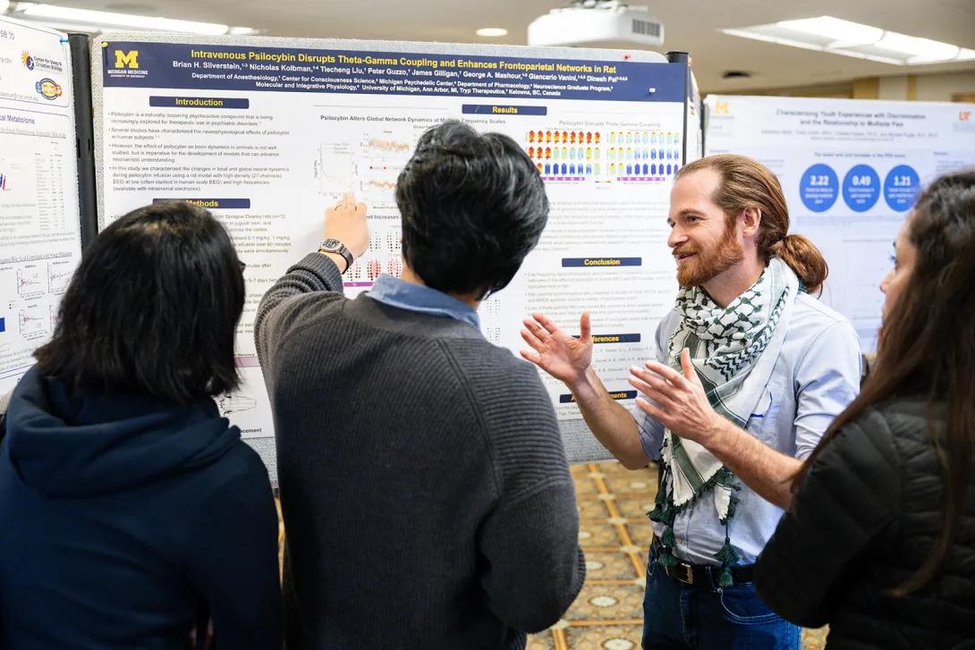 Fellow&nbsp;Brian Silverstein, Ph.D., presents his poster