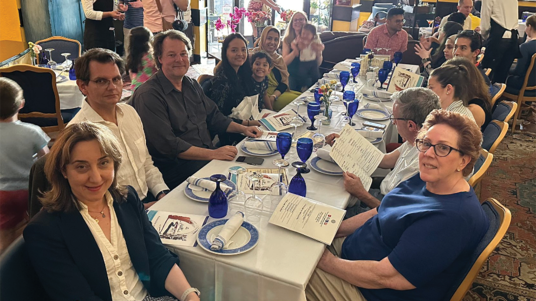 Faculty and fellows at the 2024 ENDO dinner