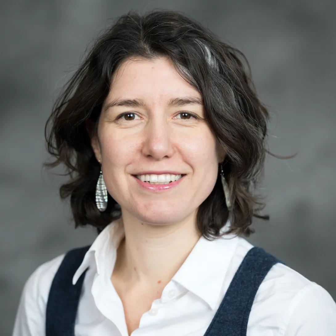 portrait of Joanna L. Spencer-Segal