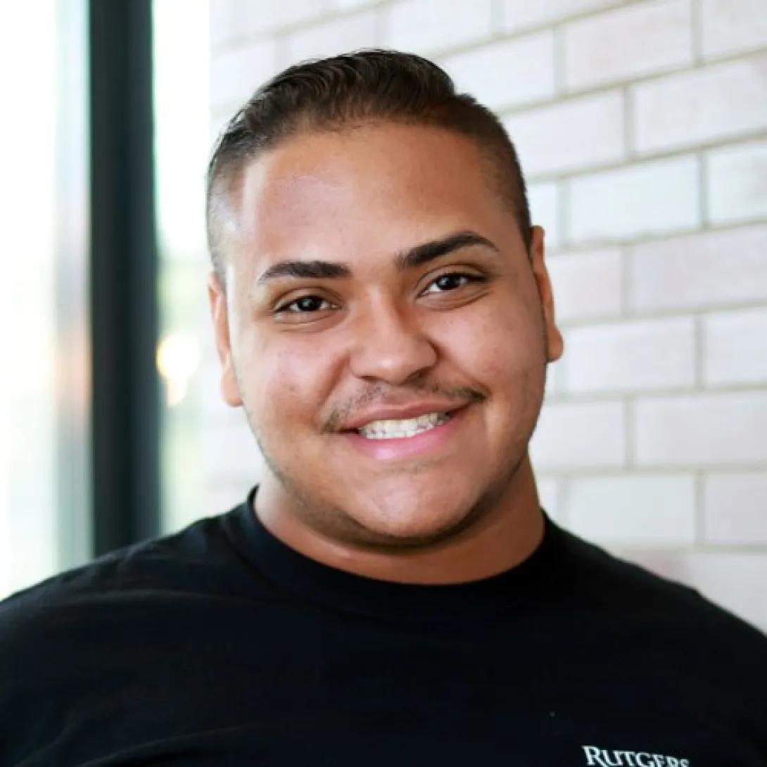 Ekekiel Medina headshot