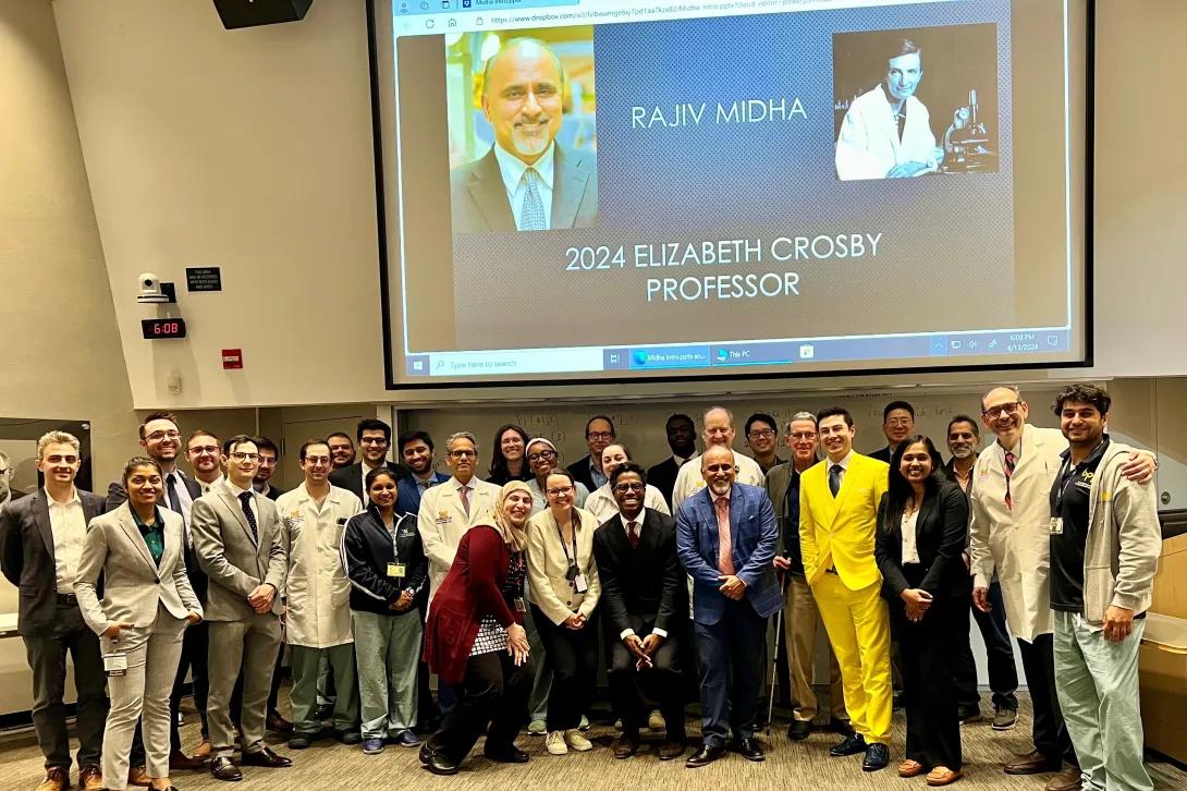 Group photo of Neurosurgery faculty, residents, and medical students 